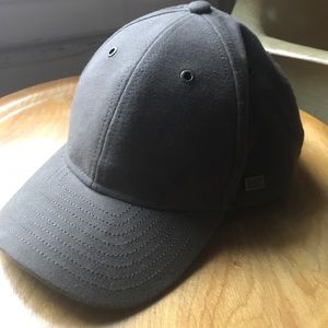 Suede hat